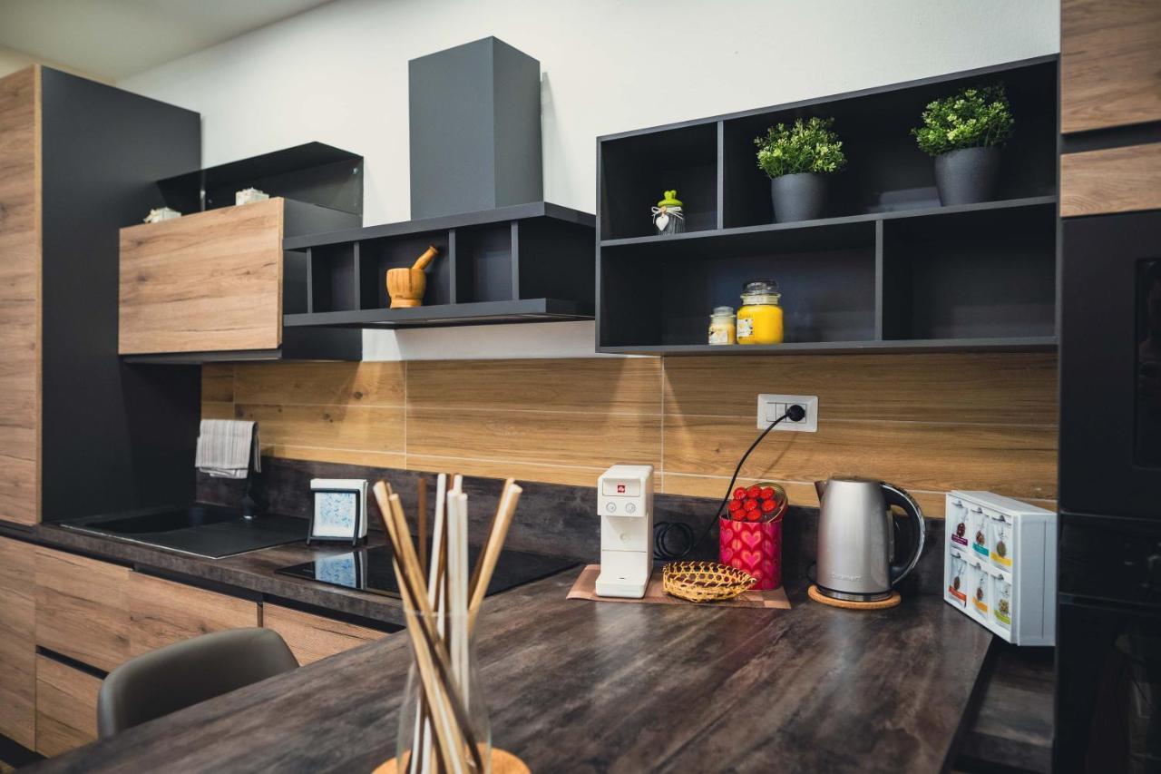 L Arche Comfort & Relax Brown Home Di Via Varesina 米兰 外观 照片