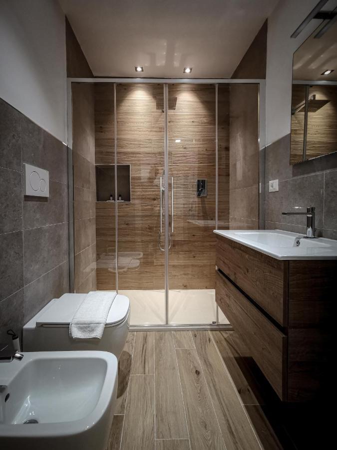 L Arche Comfort & Relax Brown Home Di Via Varesina 米兰 外观 照片